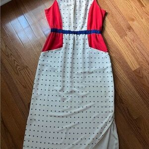 Beautiful Daniel Cremieux long classic